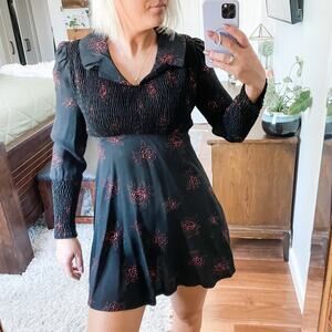 Vintage Union Made Black & Red Roses Ruched Long Sleeve Mini Dress V-Neck Collar